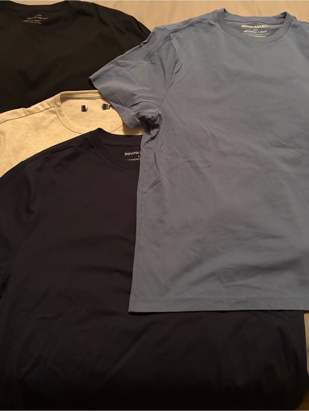 4 Banana Republic Men's Crew Neck T-Shirt - Navy, Light Blue, Black, Cream large - Picture 5 of 5